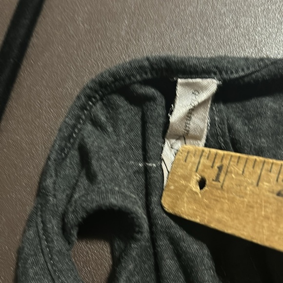 “Swearing always helps” graphic tank top - Picture 7 of 7